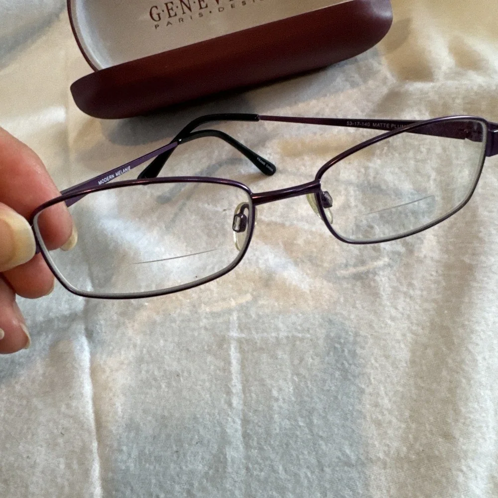 Genevieve‎ Eyeglasses PARIS MODERN MELANIE Matte Plum 53-17-140  Frames ONLY